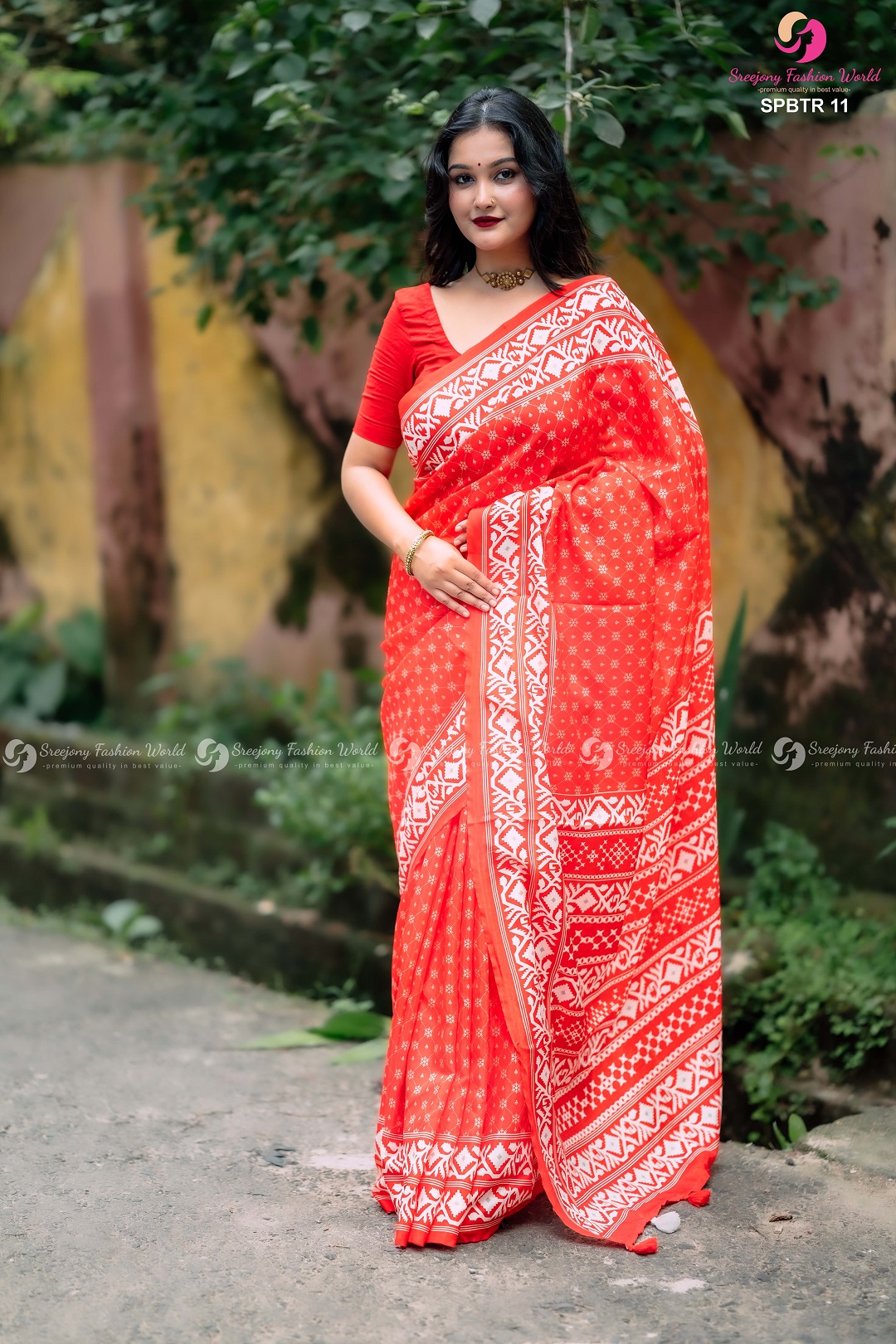Glossy Silk Saree